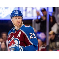Nathan MacKinnon ilmaisi ymmärryksensä Colorado Avalanchen suorituskyvyn laskusta
